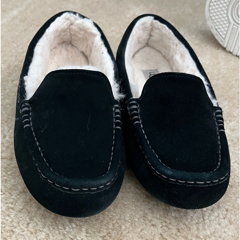 Ansley Black Ugg Slipper